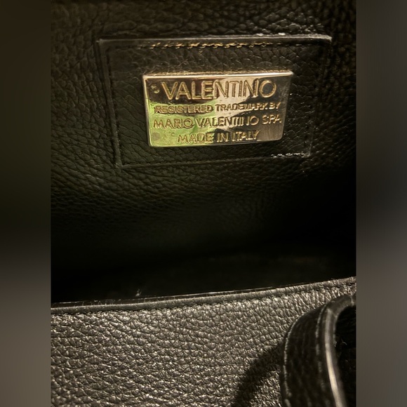 Valentino by Mario Valentino SoHo Leather Tote - Picture 10 of 16